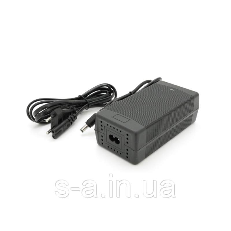 Зарядний пристрій для акумуляторів Li-ion 25,2V,6S,4A,штекер 5,5, 135х55х45мм